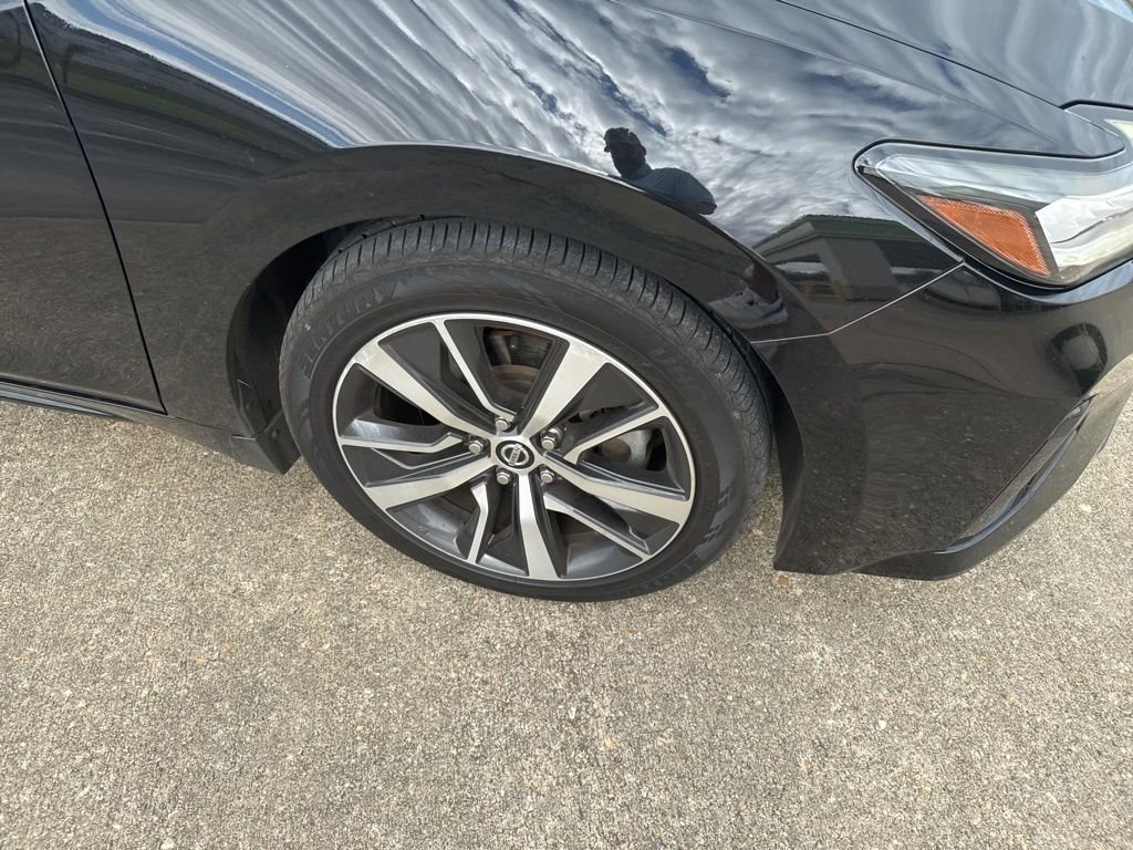 Used 2019 Nissan Maxima 3.5 SV w/ Floor Mat Group image 16