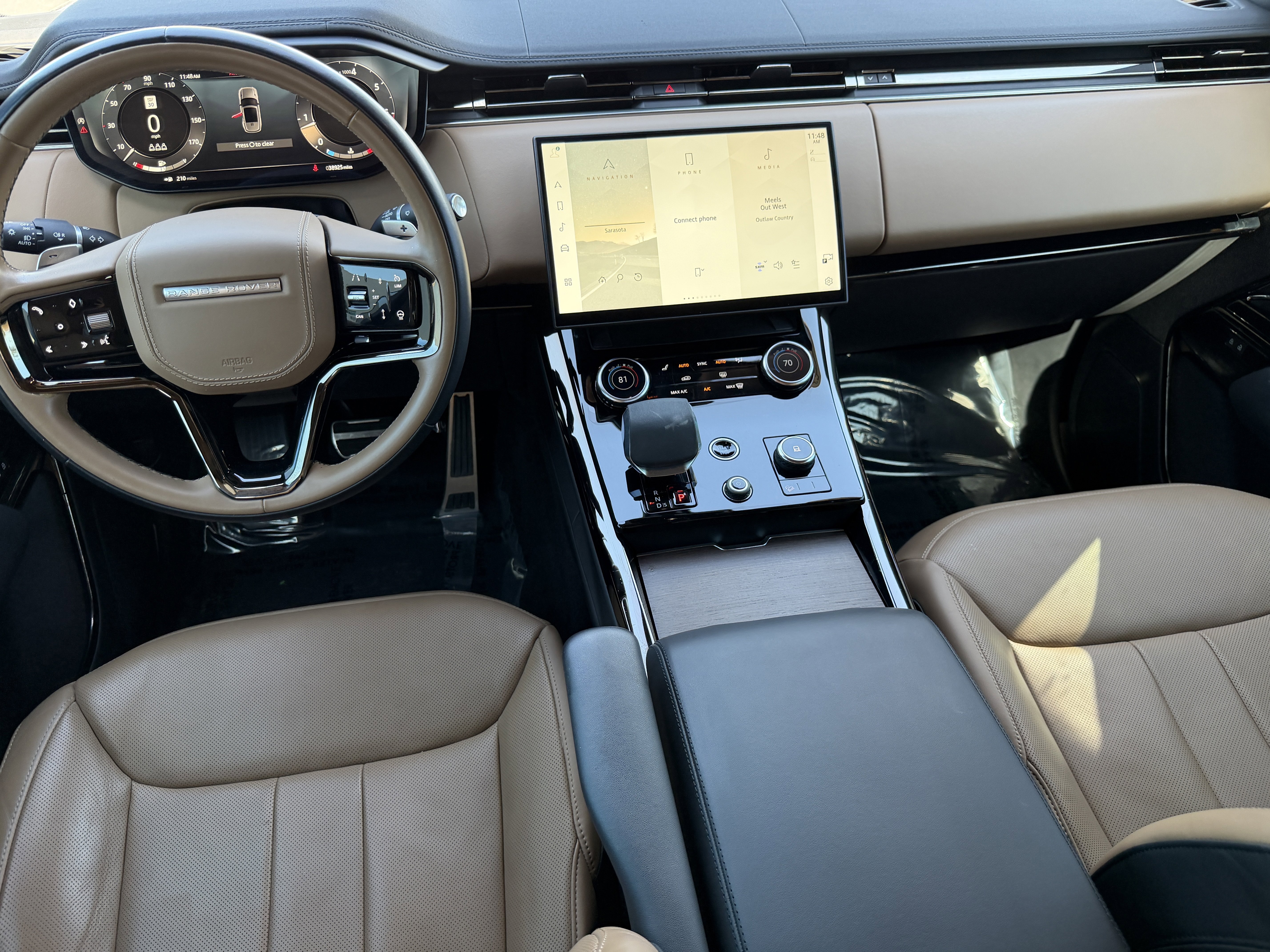 Used 2023 Land Rover Range Rover Sport SE Dynamic image 13
