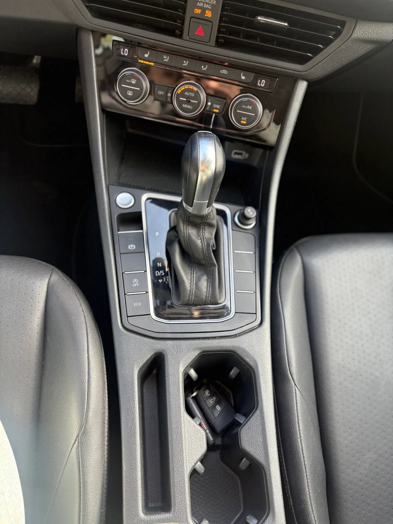 Used 2019 Volkswagen Jetta SE image 11