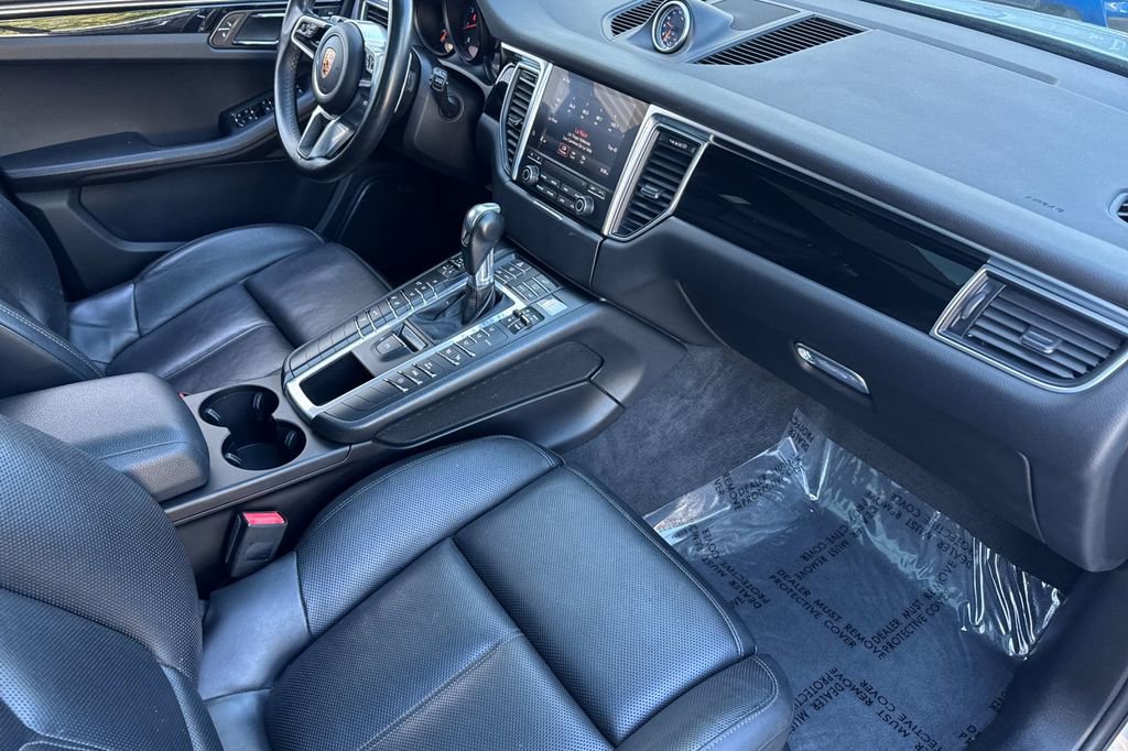 Used 2018 Porsche Macan image 14