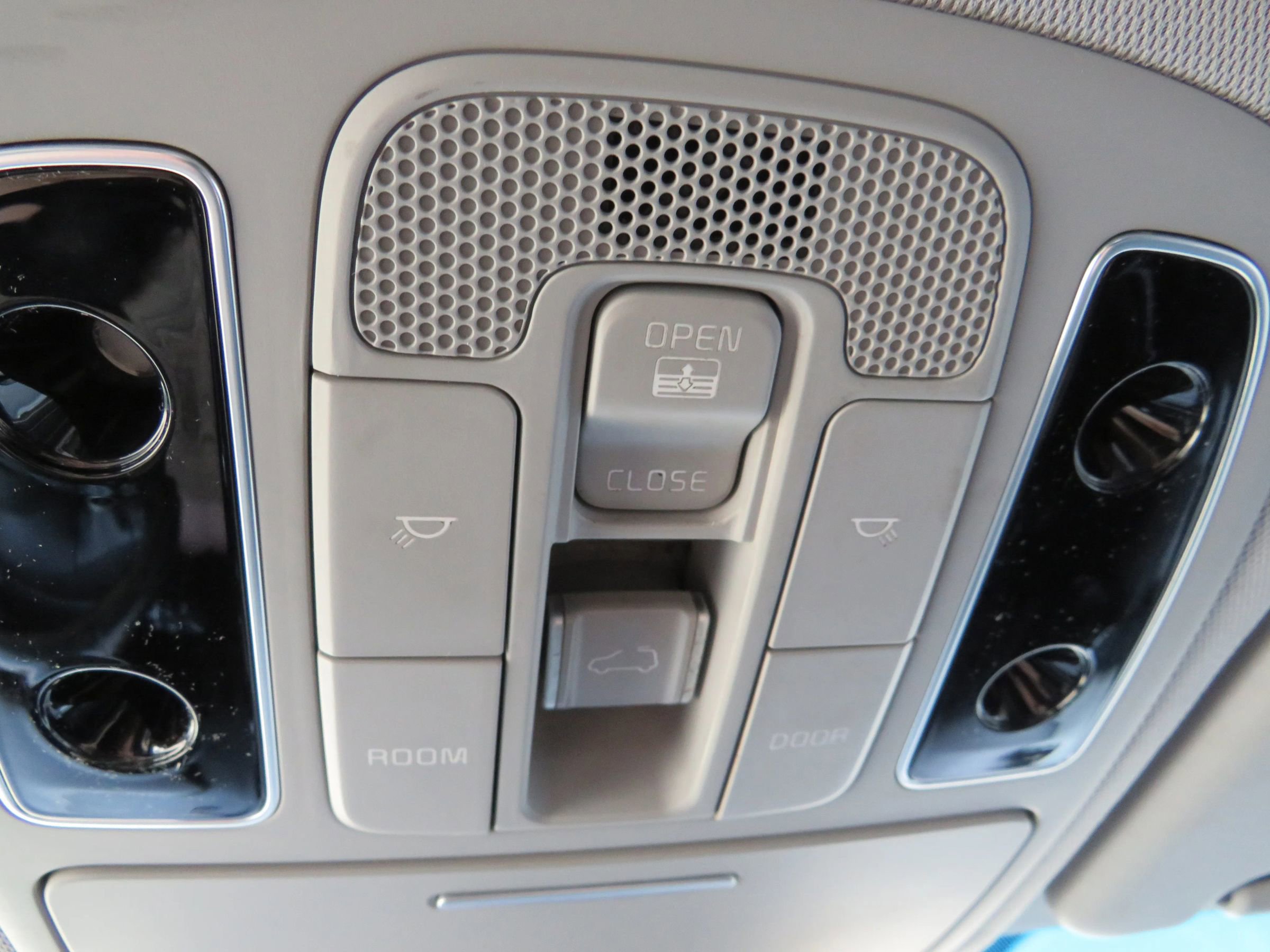 Used 2016 Kia Soul ! w/ Premium Package FWD image 27