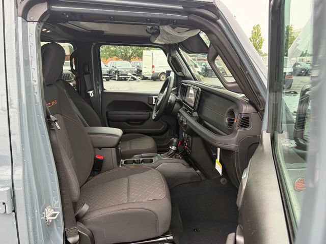 New 2026 Jeep Gladiator Mojave w/ Safety Group AWD/4WD image 28