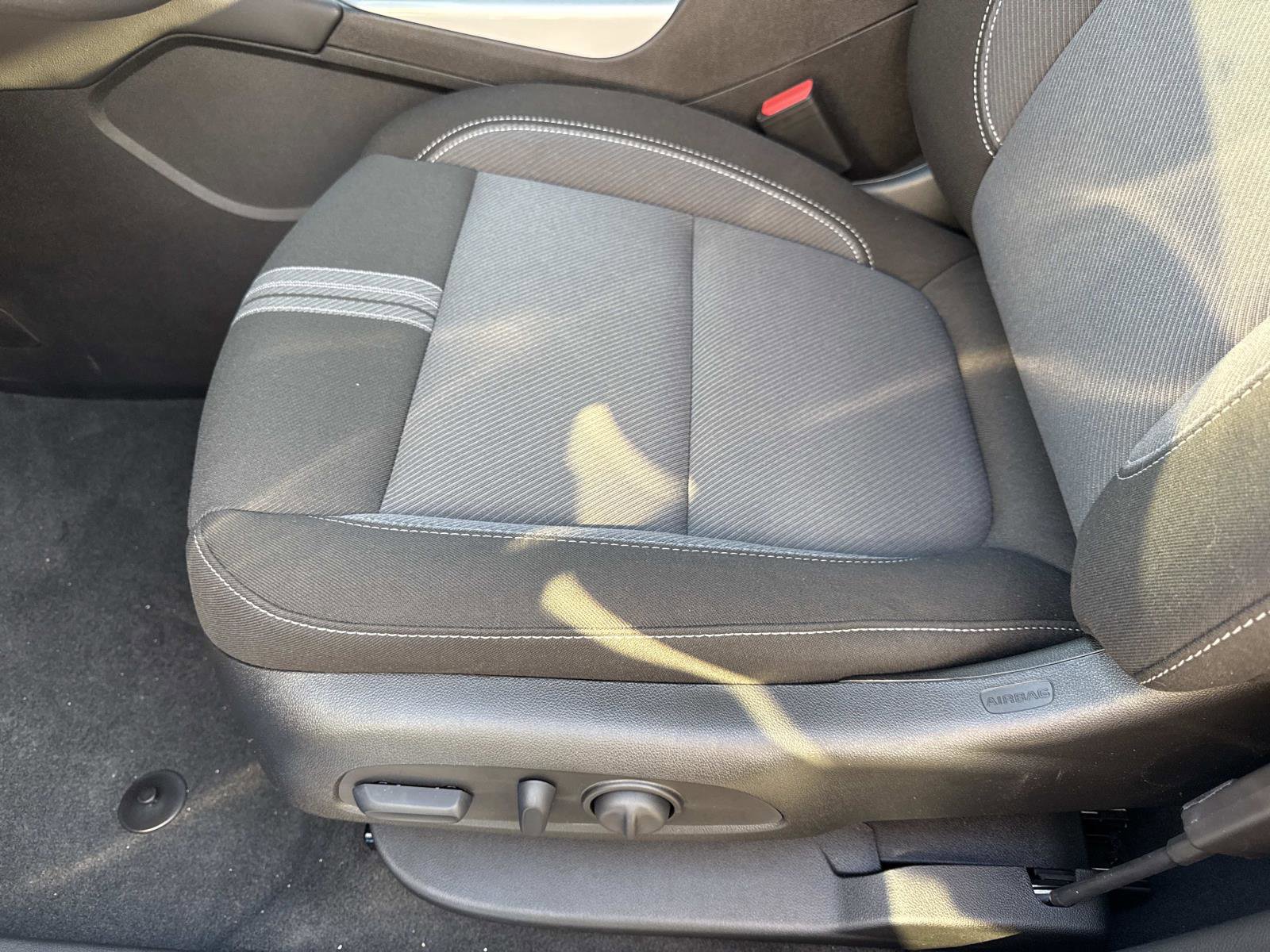 New 2026 Chevrolet Blazer LT w/ Convenience Package image 19