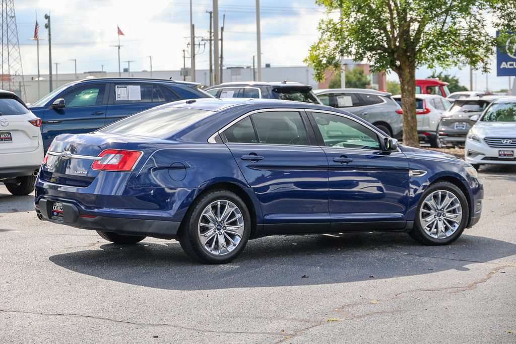 Used 2012 Ford Taurus Limited FWD image 22