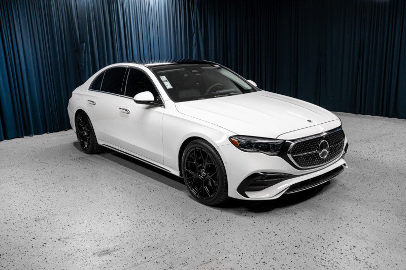 New 2026 Mercedes-Benz E 350 E 350 Sedan image 4