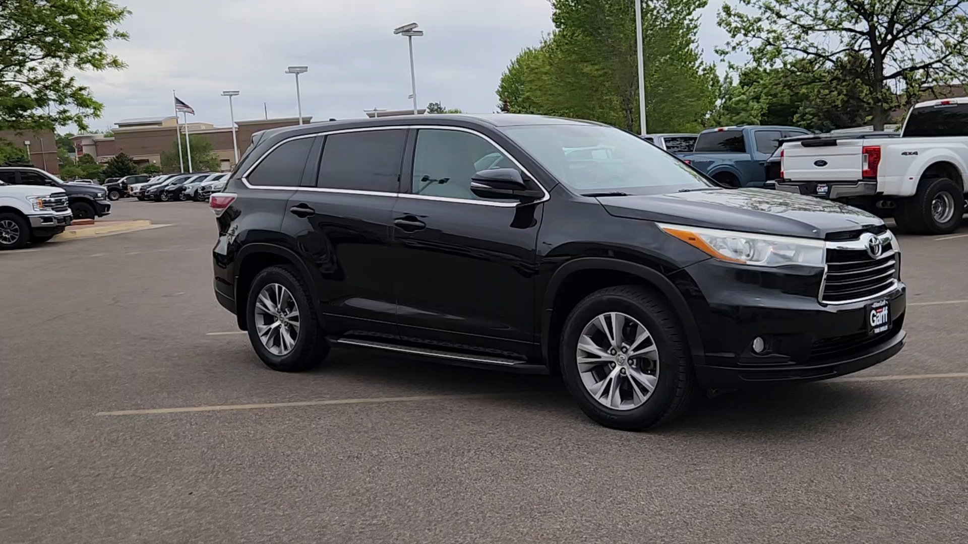 Used 2015 Toyota Highlander Plus AWD/4WD image 8