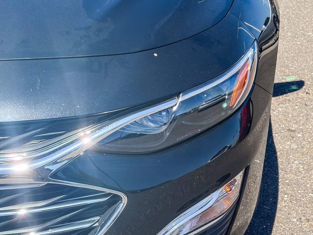 Used 2022 Chevrolet Malibu LS FWD image 17