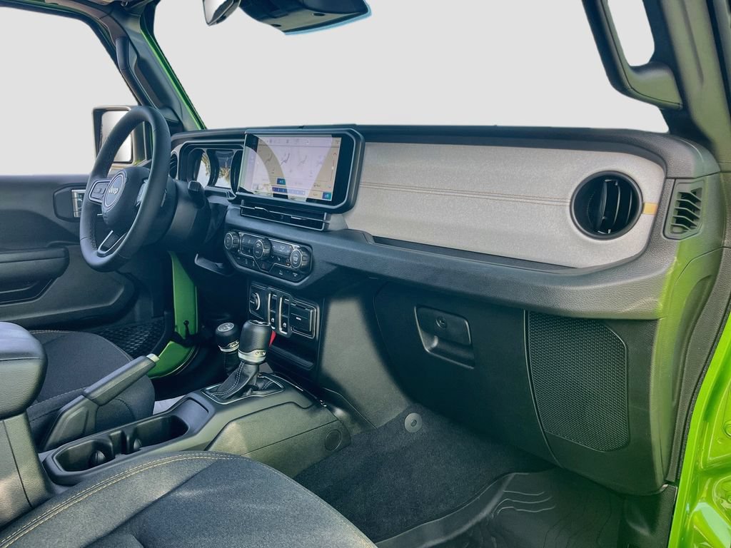 Certified 2026 Jeep Wrangler Sport AWD/4WD image 27