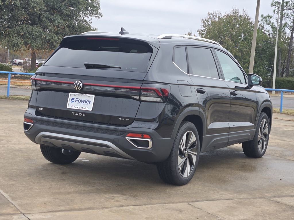 New 2026 Volkswagen Taos SE image 4