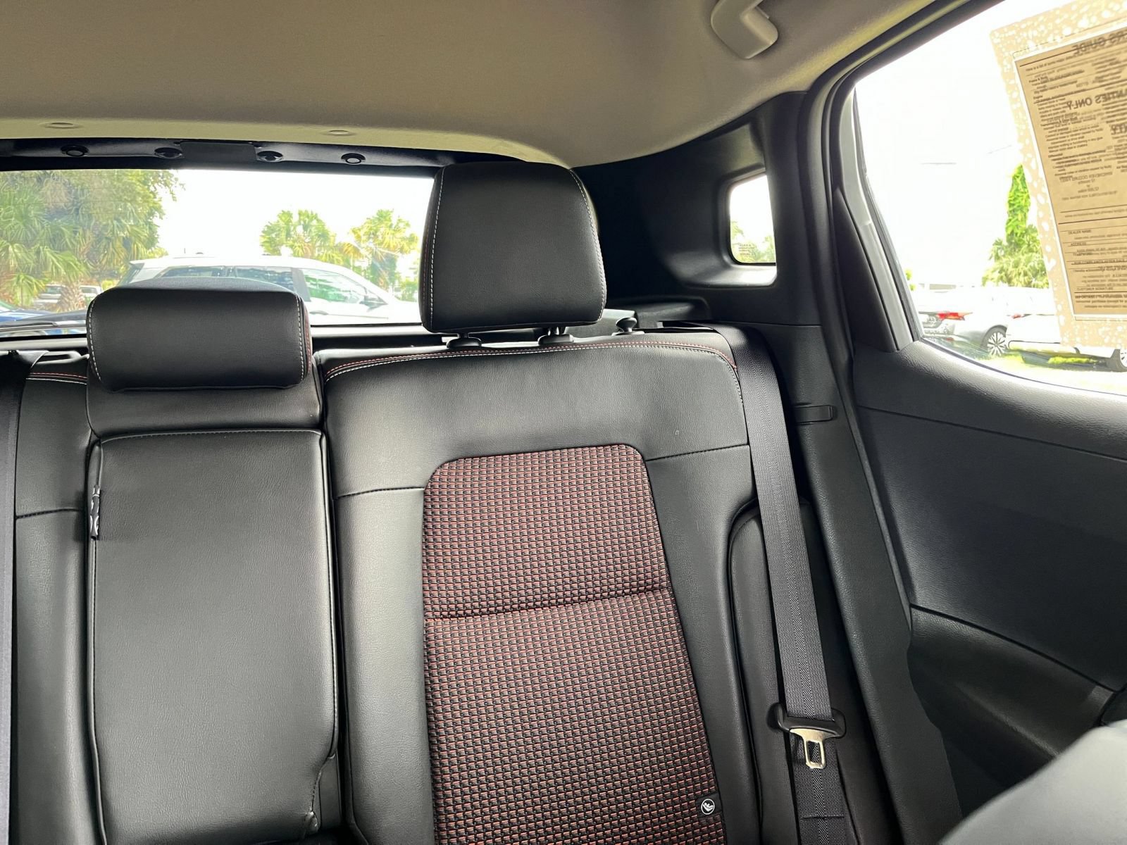 Used 2026 Nissan Kicks SR FWD image 34