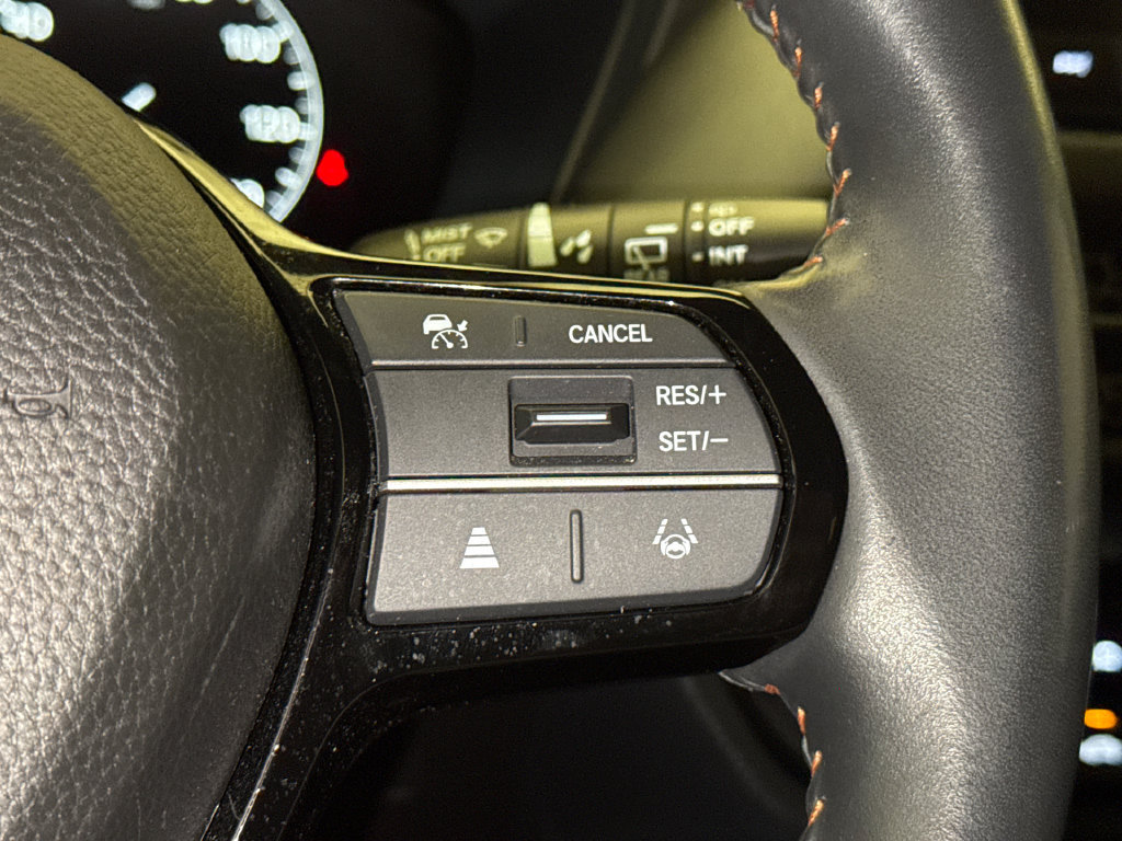 Certified 2024 Honda HR-V Sport image 30