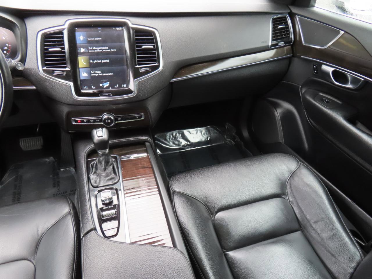 Used 2018 Volvo XC90 T6 Momentum w/ Convenience Package image 14