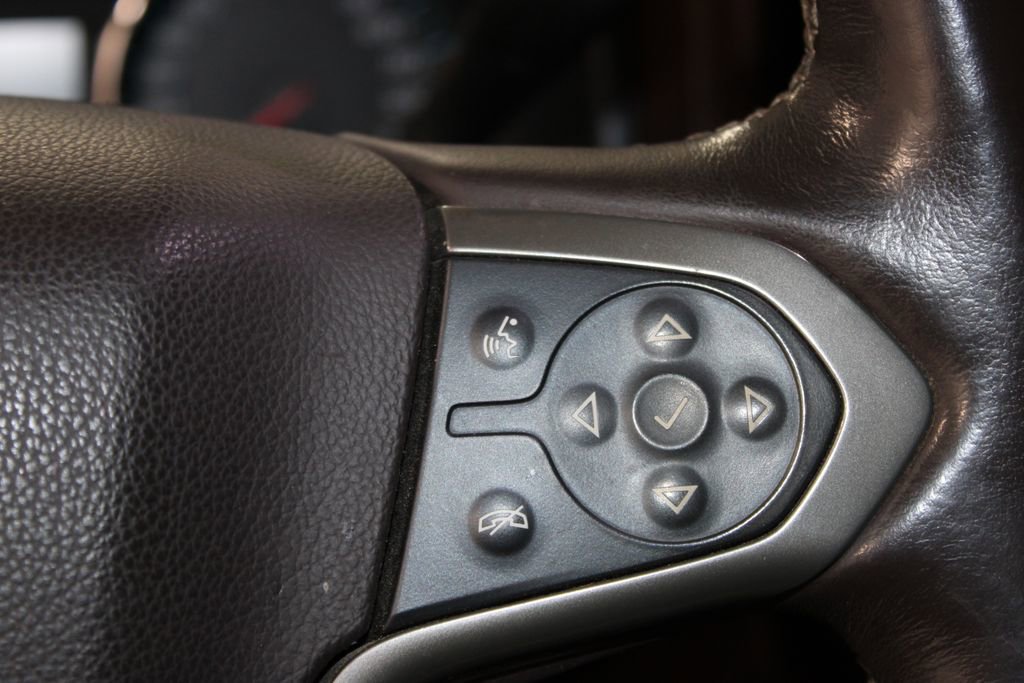 Used 2015 Chevrolet Silverado 3500 High Country w/ Duramax Plus Package image 23