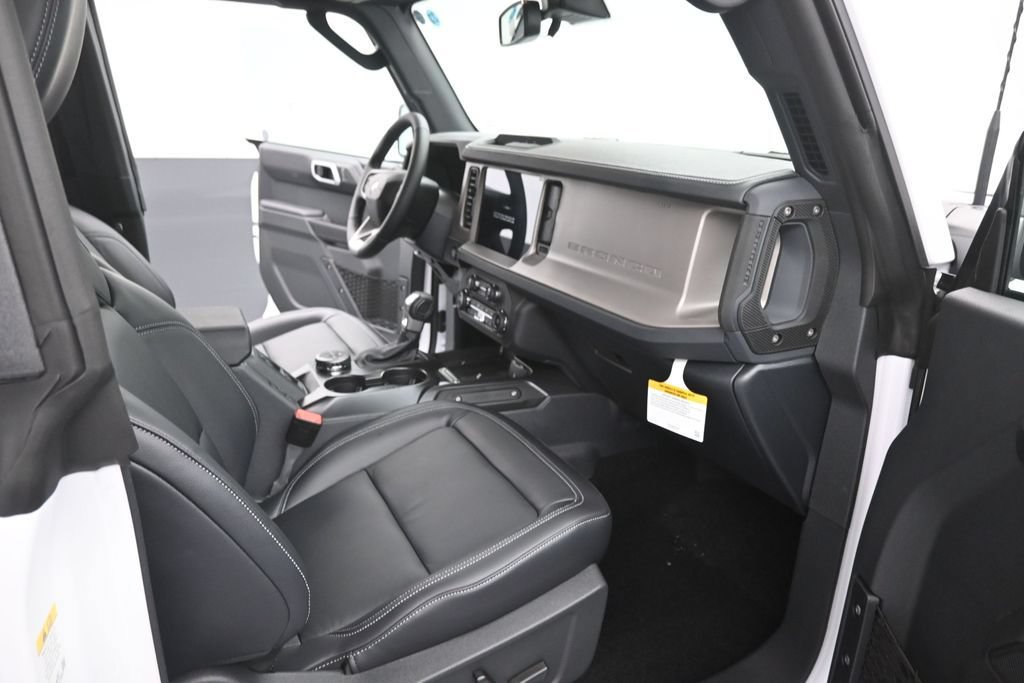 New 2026 Ford Bronco Outer Banks AWD/4WD image 27
