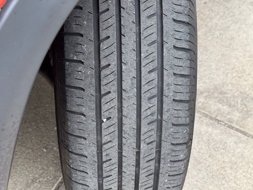 Used 2017 Jeep Compass Sport w/ Cold Weather Group image 11