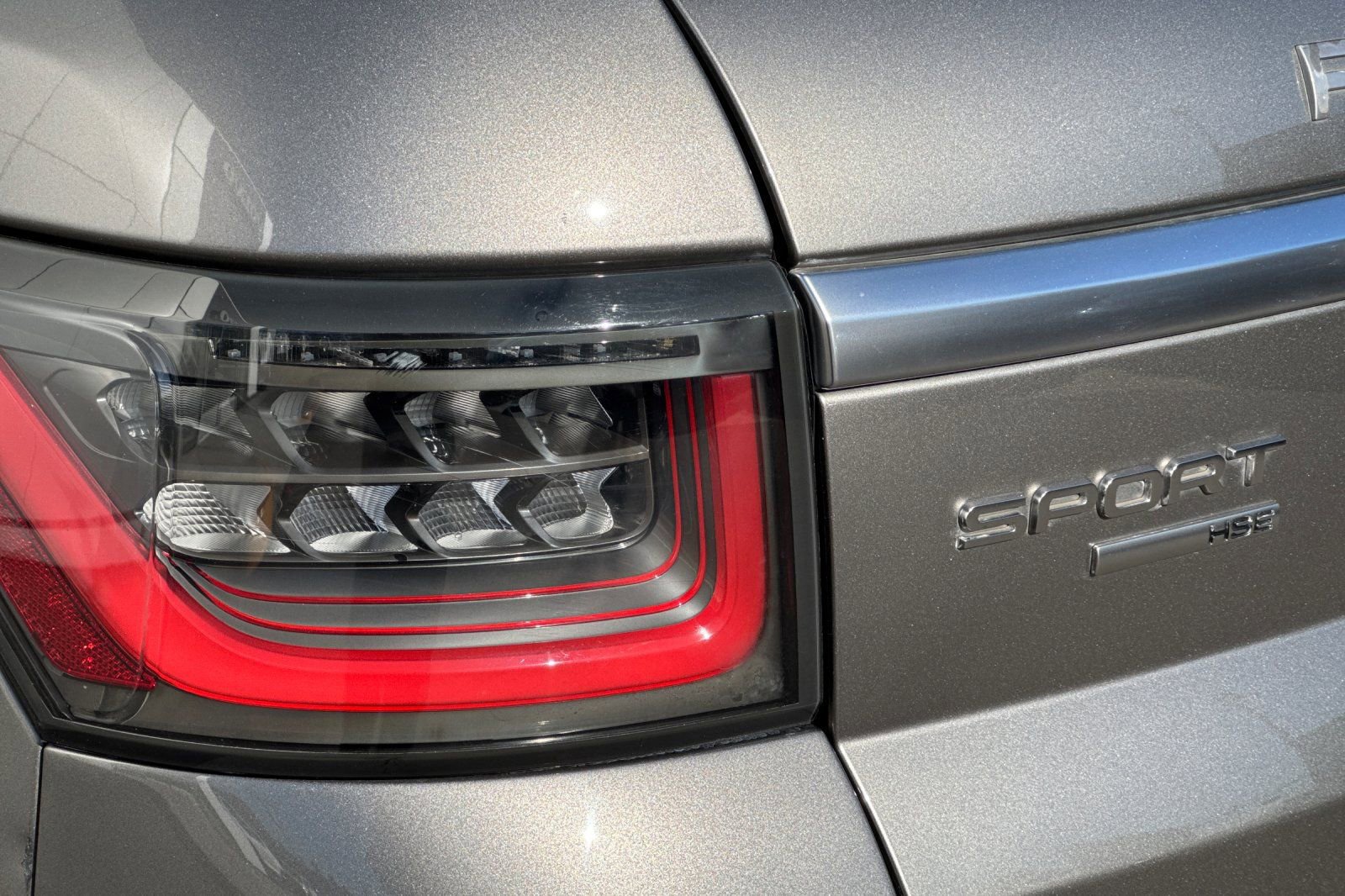 Used 2019 Land Rover Range Rover Sport HSE image 33