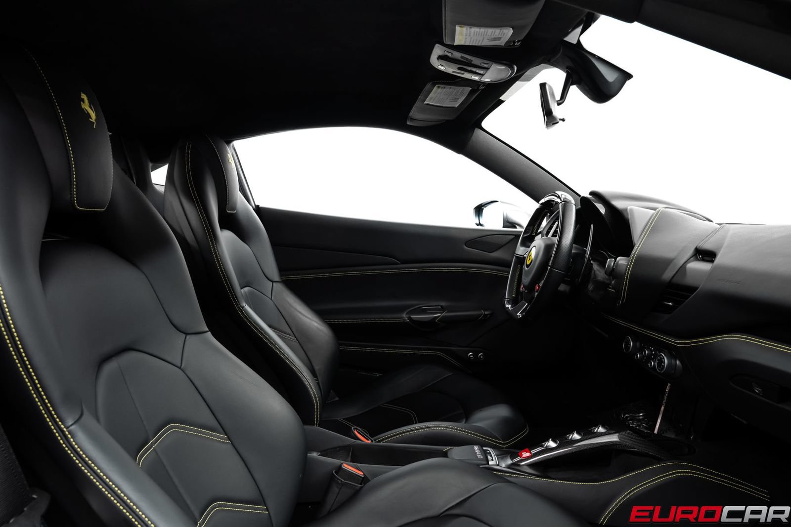 Used 2018 Ferrari 488 GTB RWD image 38