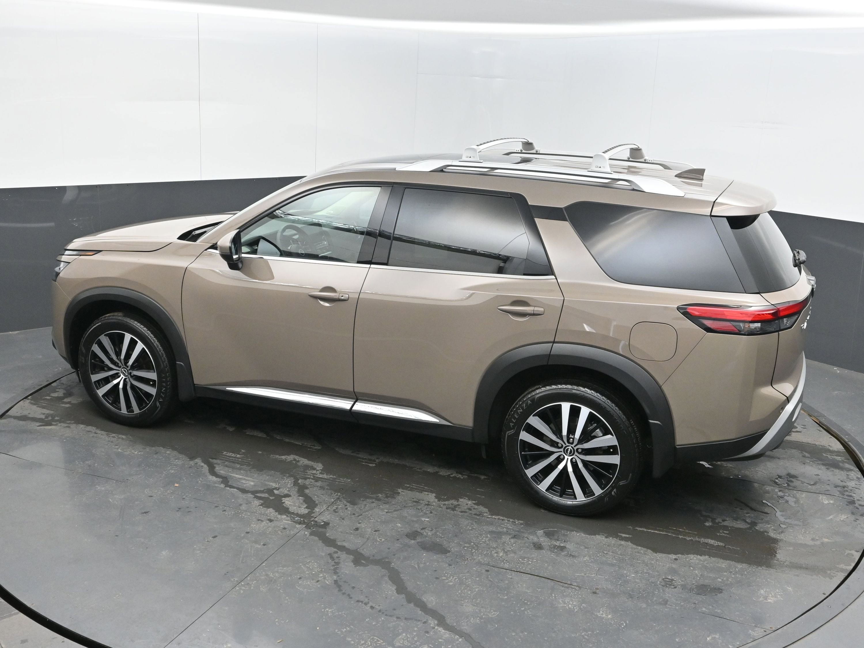 Certified 2024 Nissan Pathfinder Platinum w/ Cargo Package image 35