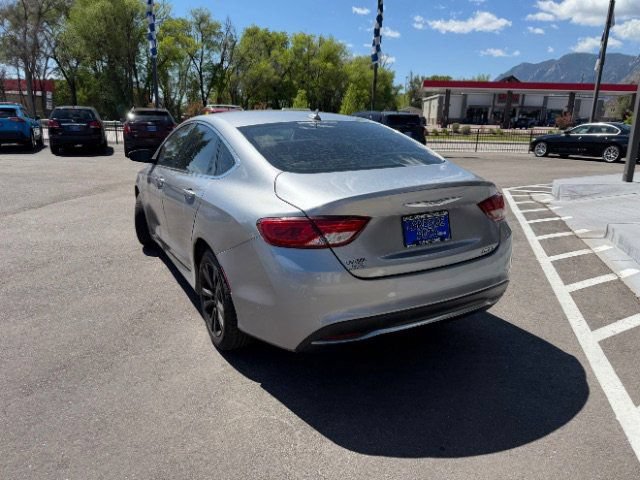 Used 2016 Chrysler 200 Limited FWD image 8