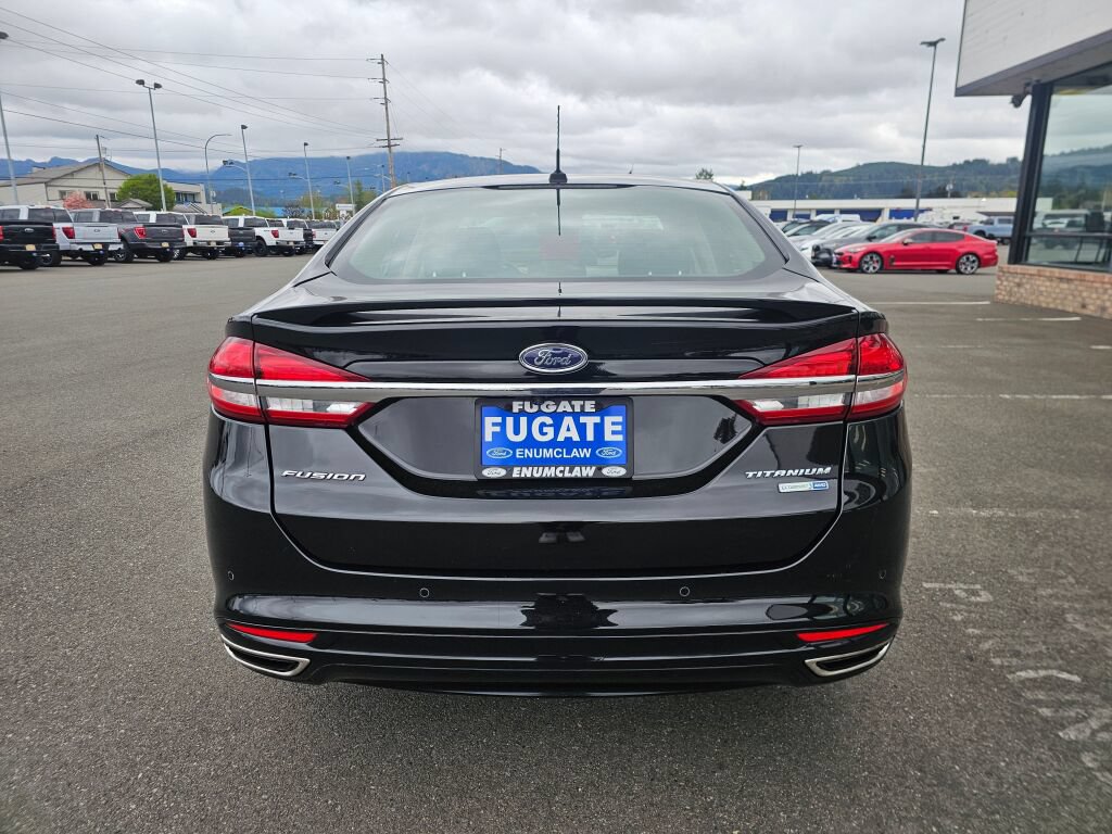 Used 2017 Ford Fusion Titanium AWD/4WD image 8