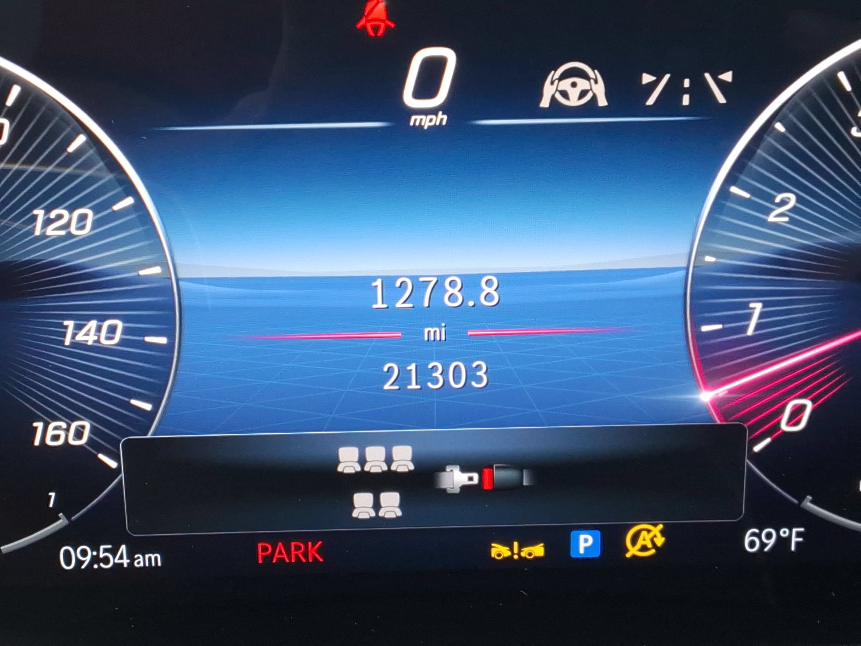 Used 2024 Mercedes-Benz GLS 450 4MATIC image 13