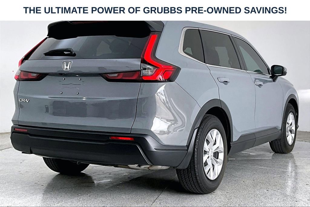 Used 2025 Honda CR-V LX image 2