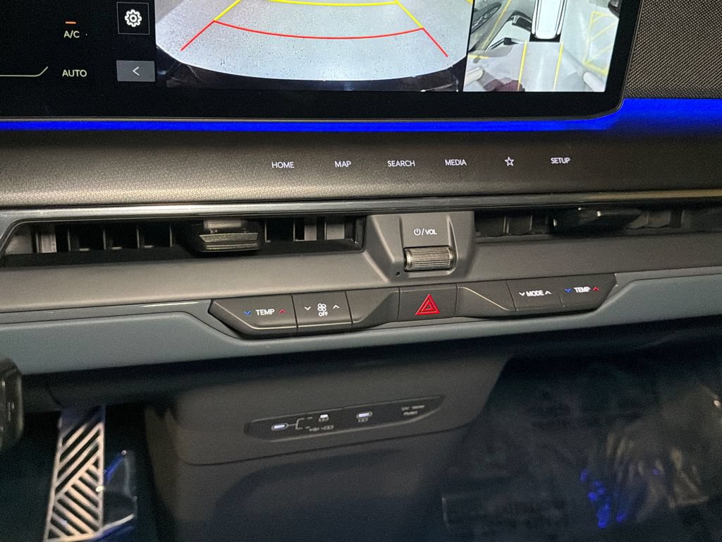 Certified 2024 Kia EV9 GT-Line AWD/4WD image 36