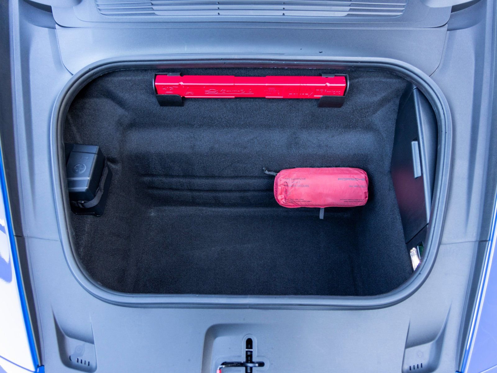 Certified 2025 Porsche 911 Carrera GTS image 56