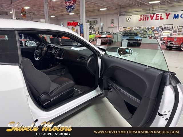 Used 2019 Dodge Challenger SRT Hellcat Redeye RWD image 31
