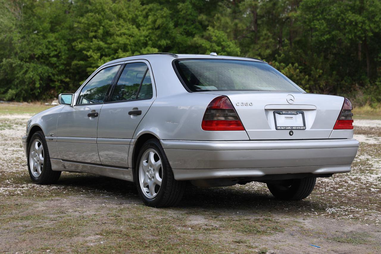 Used 2000 Mercedes-Benz C 280 Sedan image 5