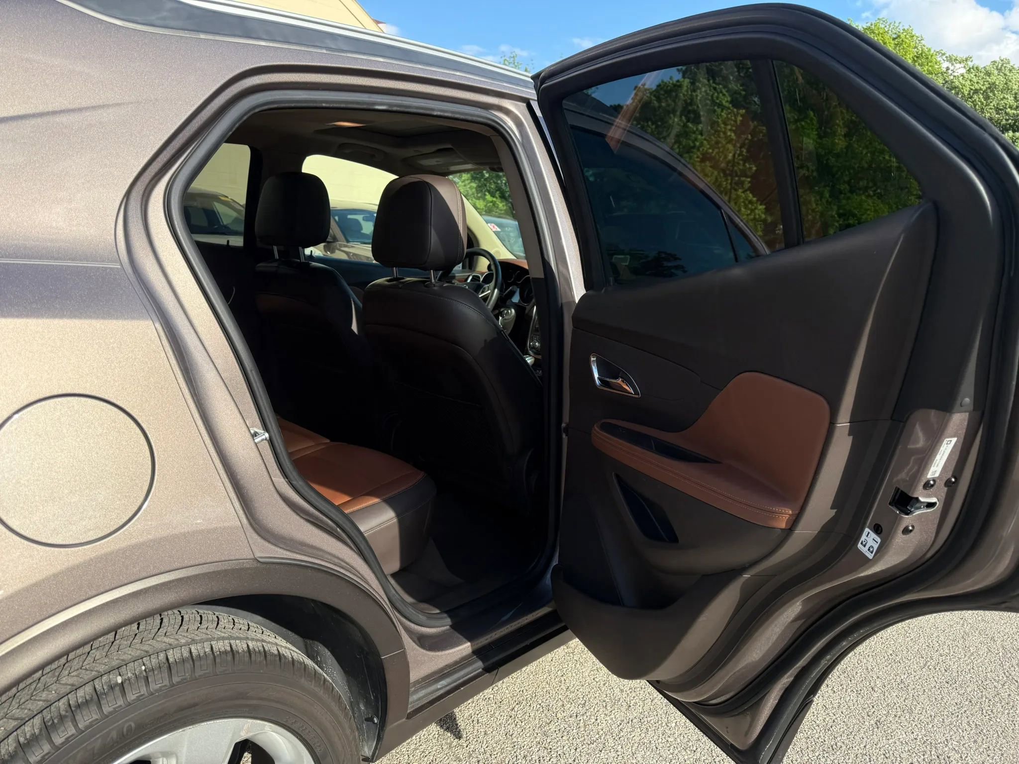 Used 2015 Buick Encore Premium FWD image 15