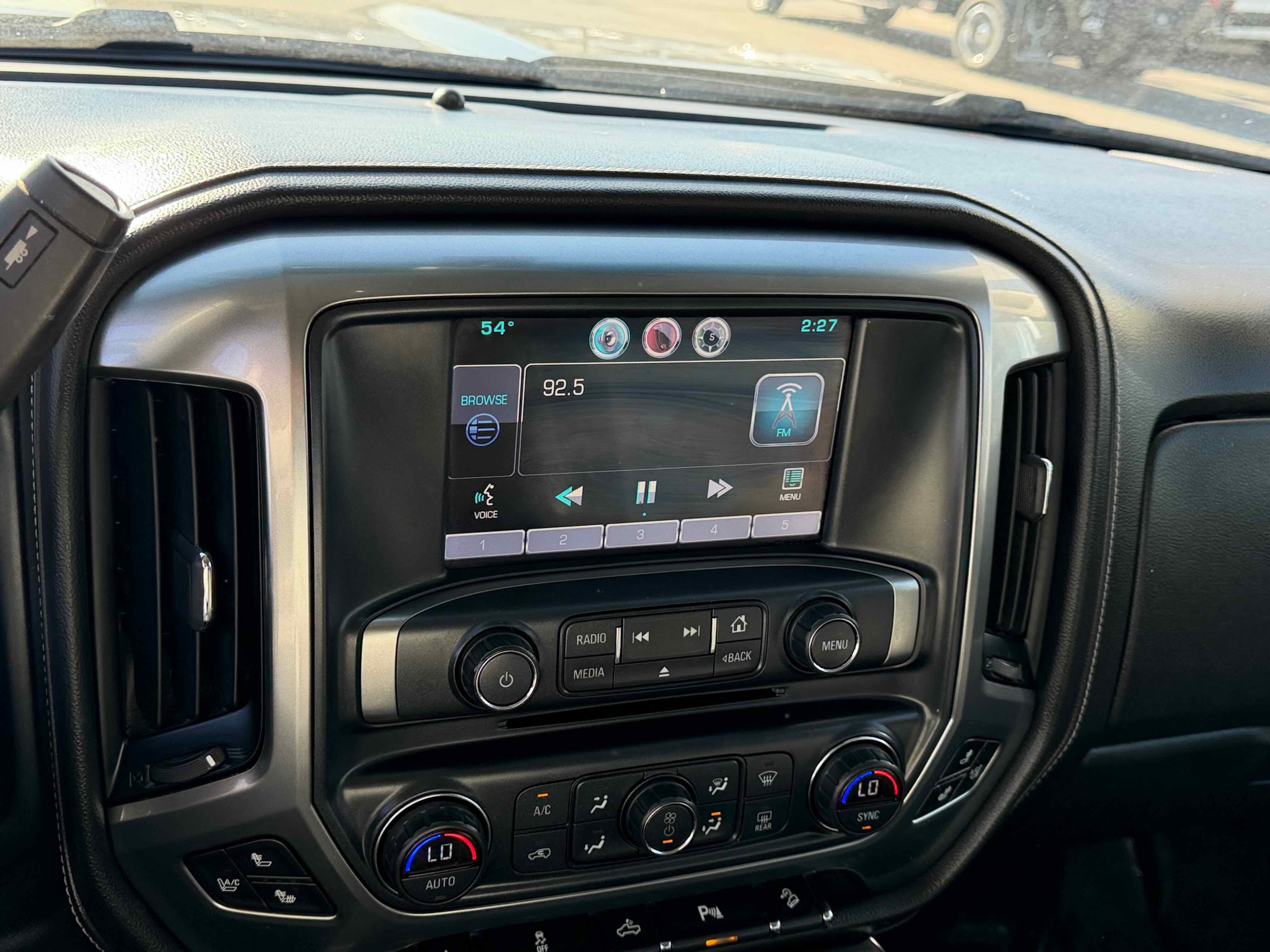 Used 2015 Chevrolet Silverado 2500 LTZ w/ LTZ Plus Package image 21