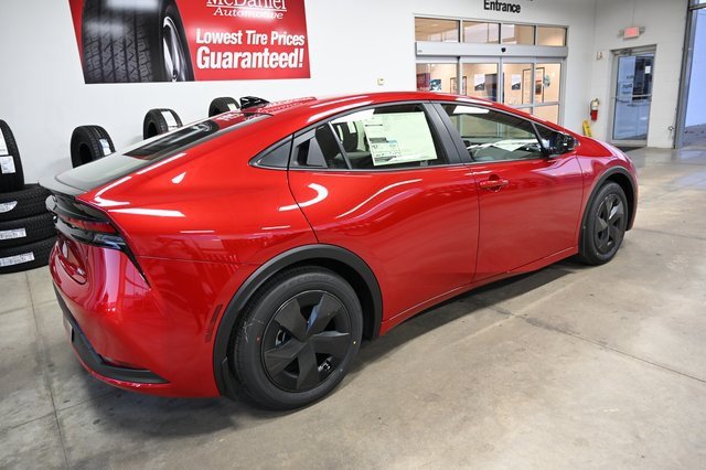 New 2026 Toyota Prius LE image 5