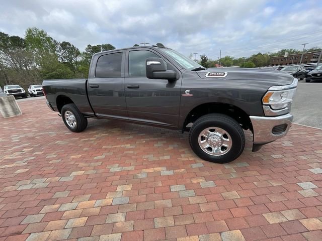 Used 2024 RAM 2500 Tradesman w/ Chrome Appearance Group image 37