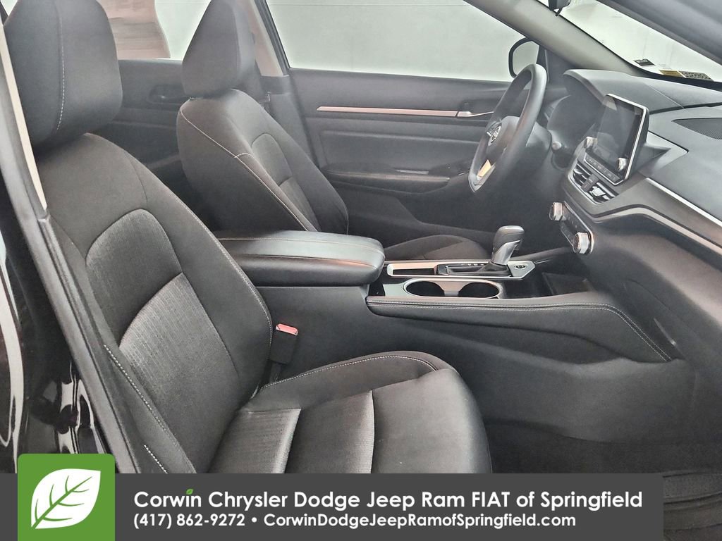 Used 2023 Nissan Altima 2.5 SV image 32
