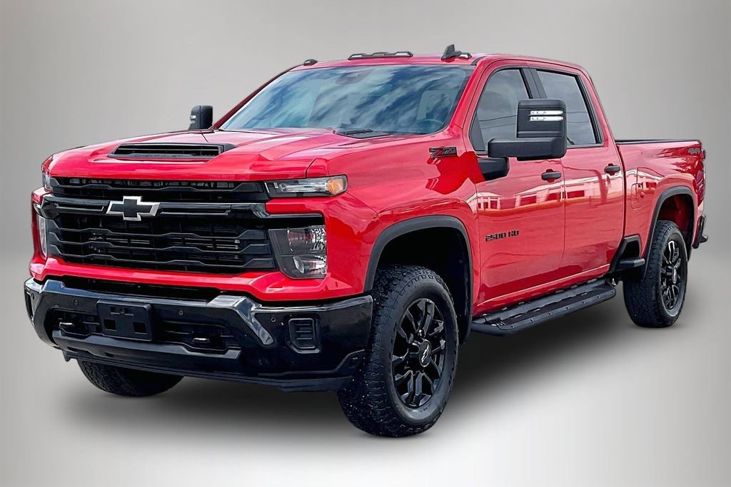 Used 2025 Chevrolet Silverado 2500 Custom w/ Custom Value Package AWD/4WD image 2