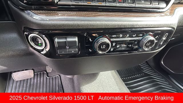 Used 2025 Chevrolet Silverado 1500 LT image 14
