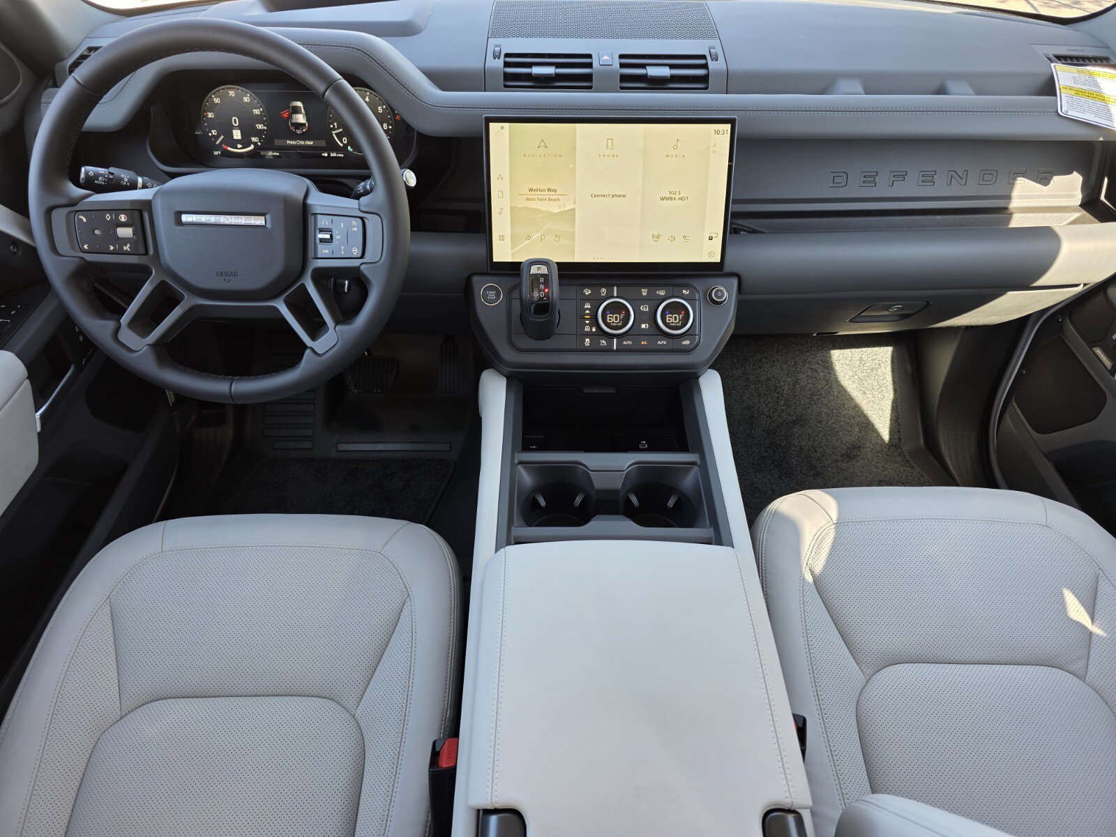 Used 2026 Land Rover Defender 110 S image 4