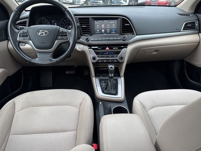 Used 2017 Hyundai Elantra Value Edition image 4