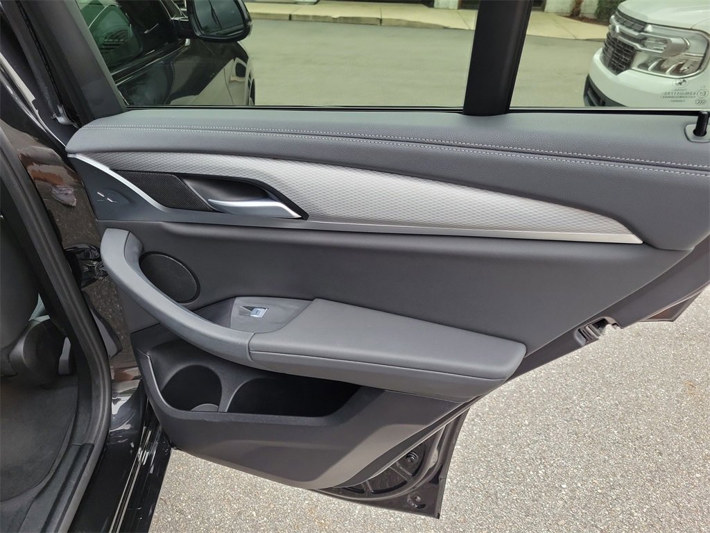 Used 2021 BMW X4 xDrive30i image 45