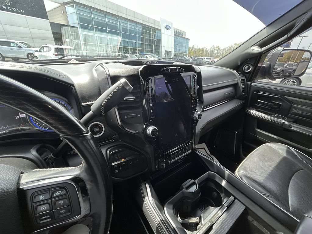 Used 2022 RAM 2500 Limited AWD/4WD image 12