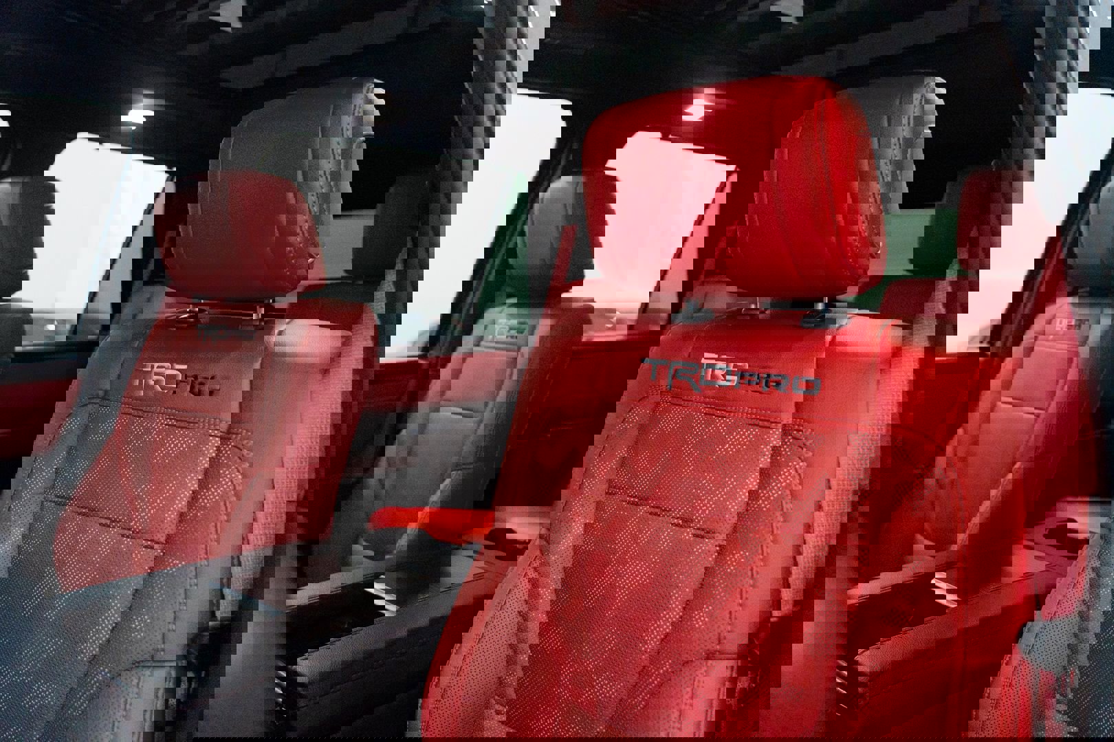 Used 2024 Toyota Sequoia TRD Pro AWD/4WD image 36