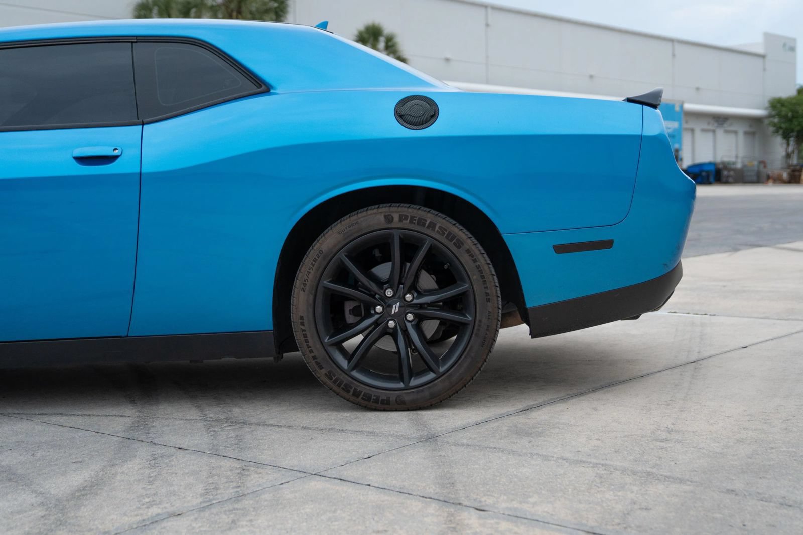 Used 2018 Dodge Challenger SXT Plus RWD image 8