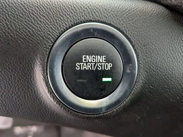 Used 2024 GMC Terrain SLE image 20