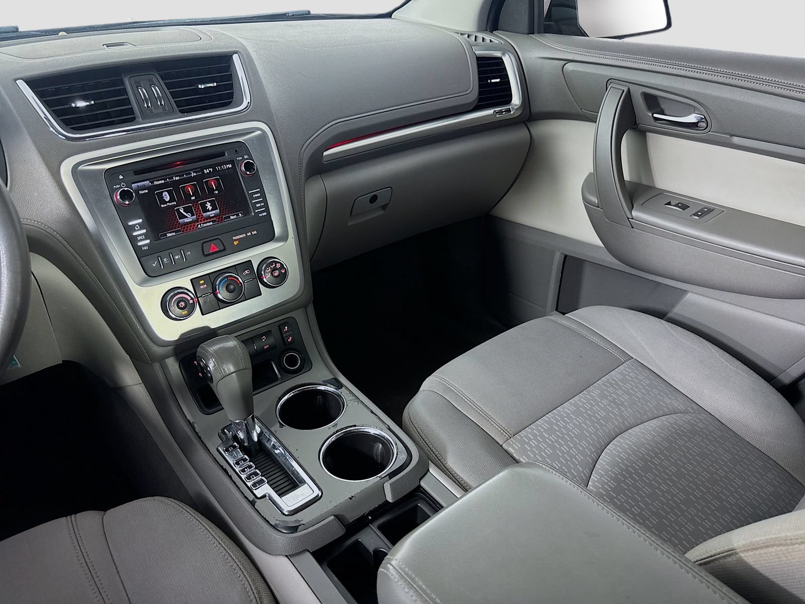 Used 2013 GMC Acadia SLE FWD image 22