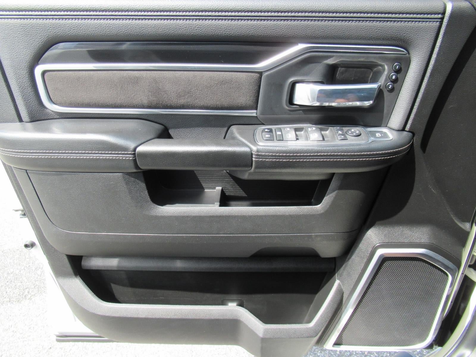 Used 2022 RAM 2500 Laramie w/ Night Edition AWD/4WD image 20