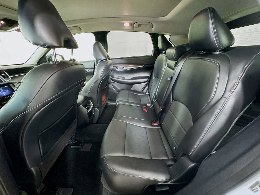 Certified 2023 INFINITI QX50 Luxe FWD image 30
