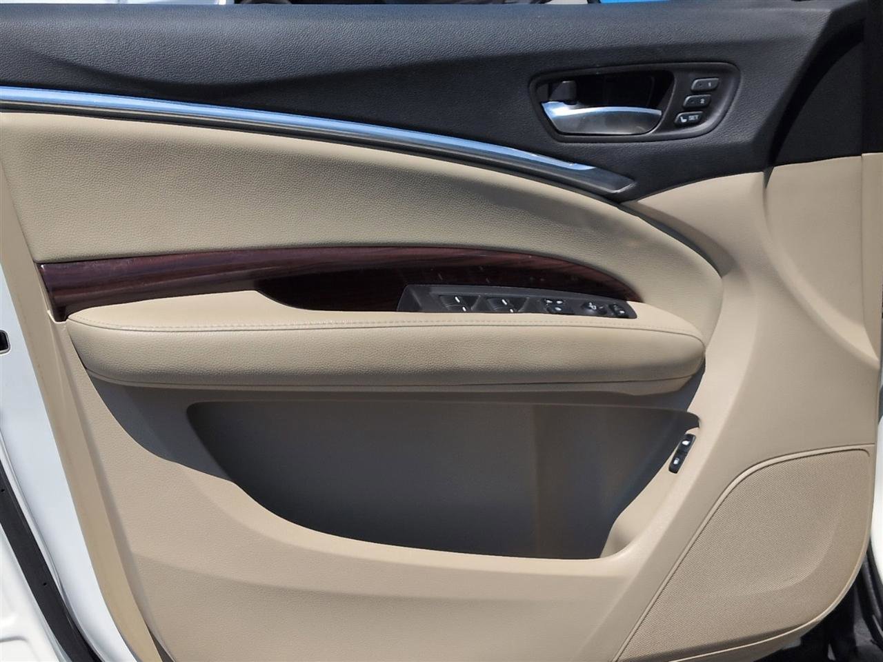 Used 2016 Acura MDX FWD image 12