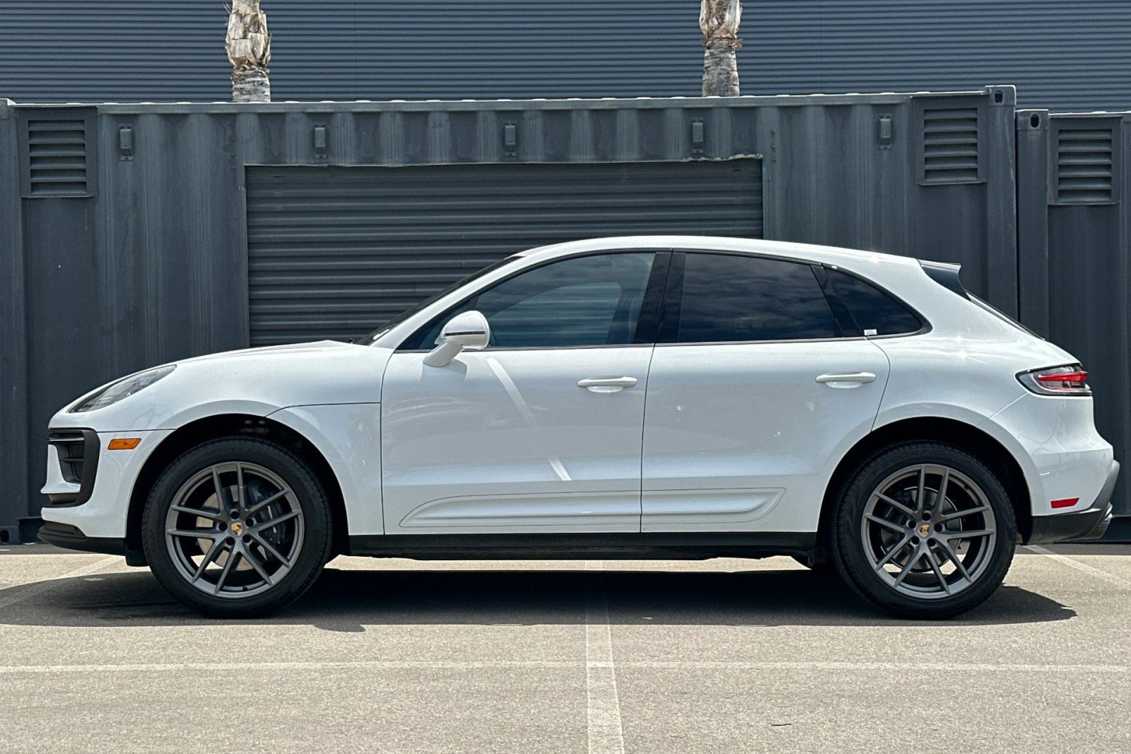 Used 2026 Porsche Macan AWD/4WD video 2