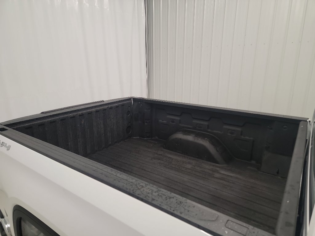 Used 2023 GMC Sierra 1500 Pro image 8
